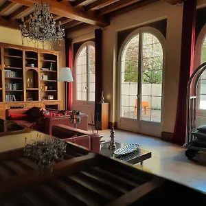 Le Clos Des Soyeux Gasthof