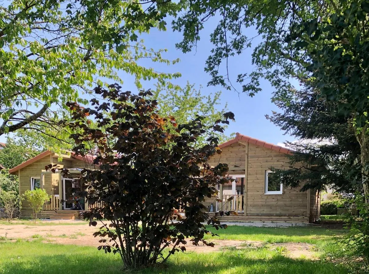 Les Minis Homes Du Bugey - Eco-Lodge City, Un Refuge En Hyper Centre Amberieu-en-Bugey