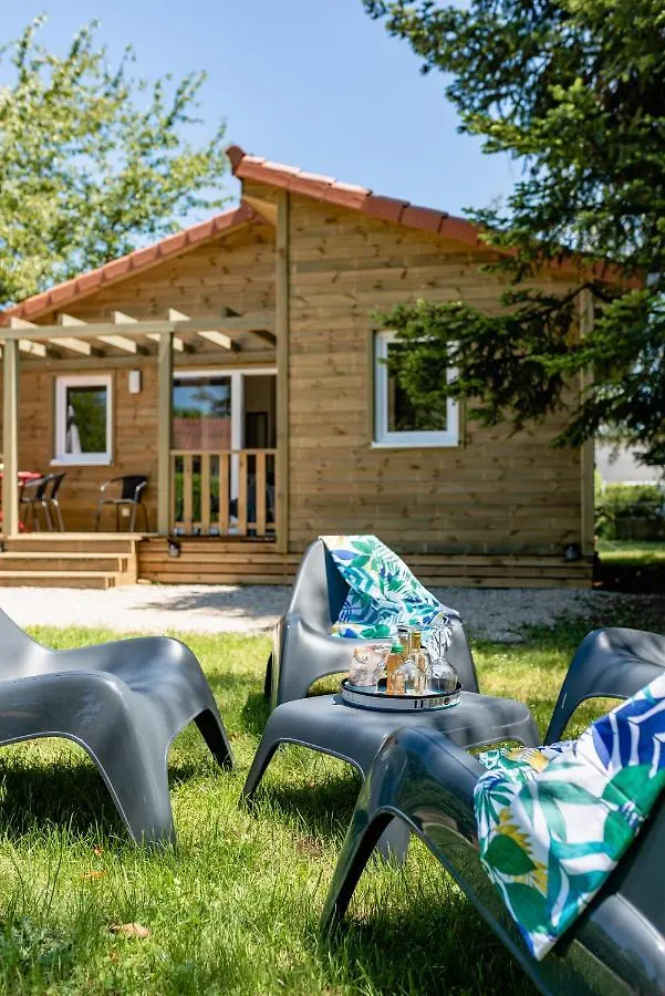 Les Minis Homes Du Bugey - Eco-Lodge City, Un Refuge En Hyper Centre Amberieu-en-Bugey France